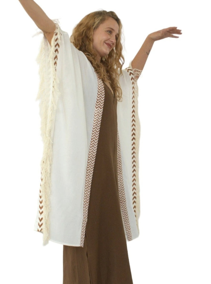 Sustainable Rayon Fringe Poncho (White)