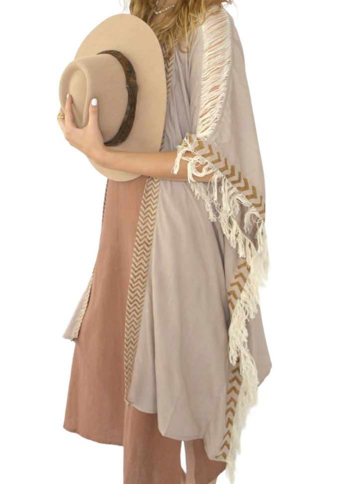 Sustainable Rayon Fringe Poncho (Dusty Rose)