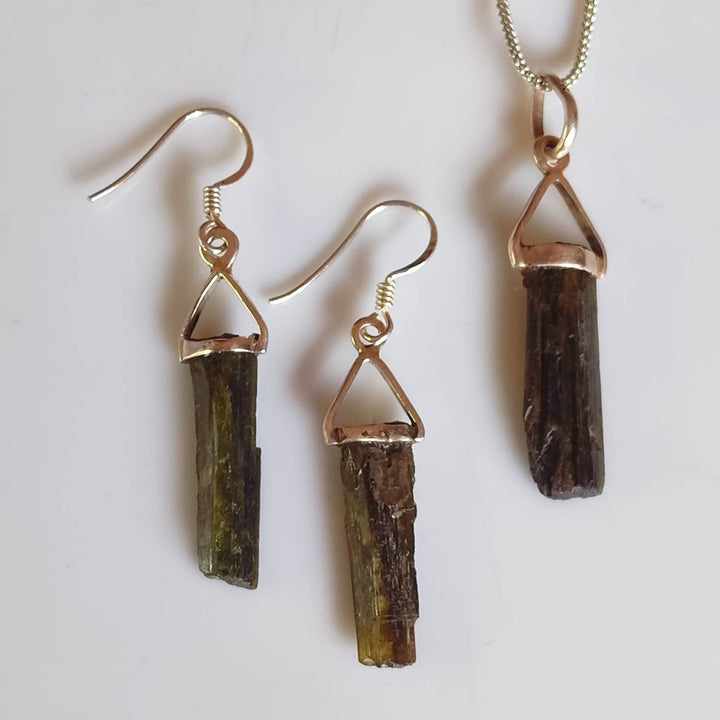 green-verdelite-earrings-and-pendant-necklace.jpg