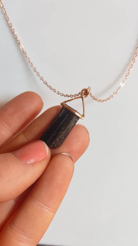 raw-green-tourmaline-verdelite-pendant-necklace.jpg