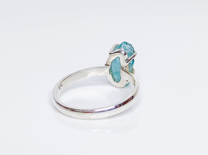 Raw Blue Apatite Uncut Rough Crystal Gemstone Birthstone Ring, 925 Sterling Silver (Rose Gold, Gold Band Option Avail.) | Blue Apatite Ring - ShantiShopIndia