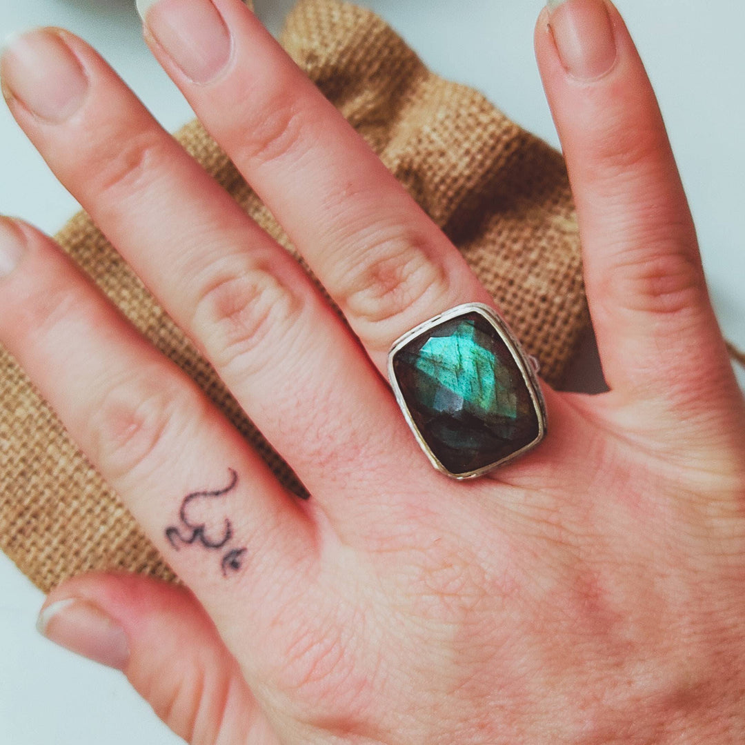large-labradorite-mineral-statement-ring
