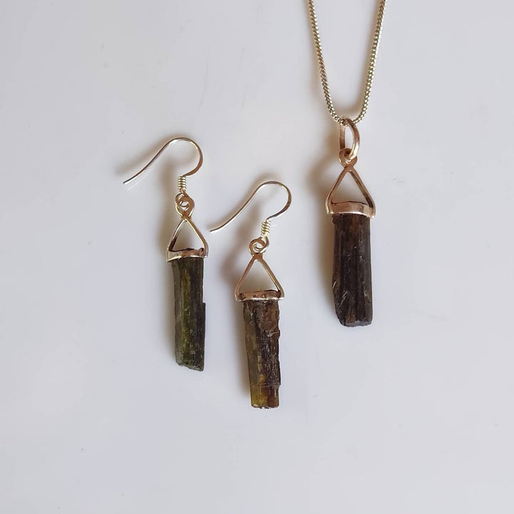 green-verdelite-earrings-and-pendant-necklace.jpg