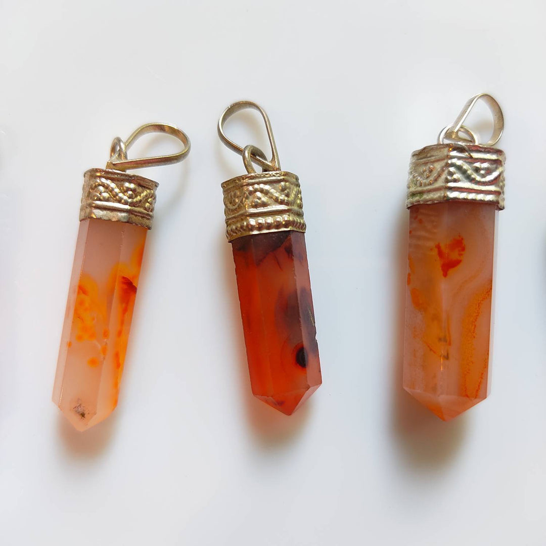 High Quality Polished Carnelian Pendant Point Crystal Necklace | Carnelian Necklace - ShantiShopIndia