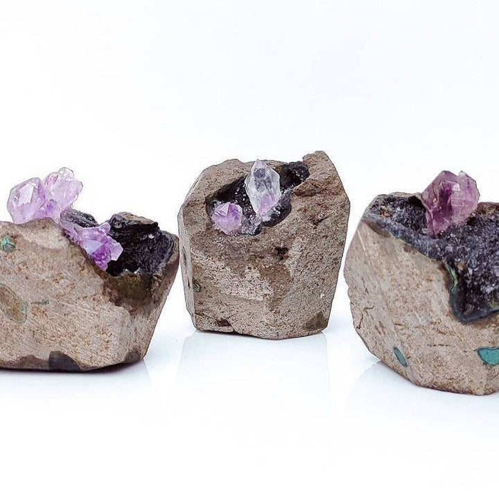 2-5-druzy-amethyst-geode-in-rock-formation.jpg