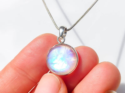 indian-rainbow-moonstone-round-pendant-necklace.jpg